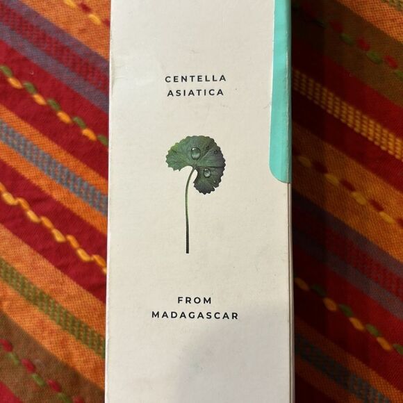 Madagascar Centella - Ampoule Foam - Picture 3 of 6